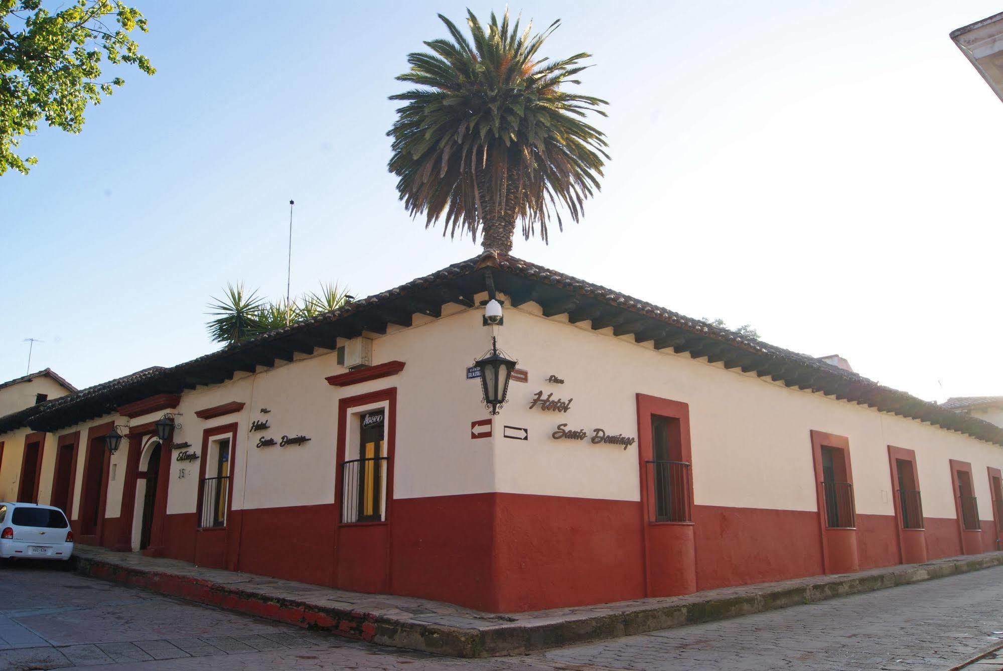 Hotel Plaza Santo Domingo San Cristóbal de Las Casas Exterior foto