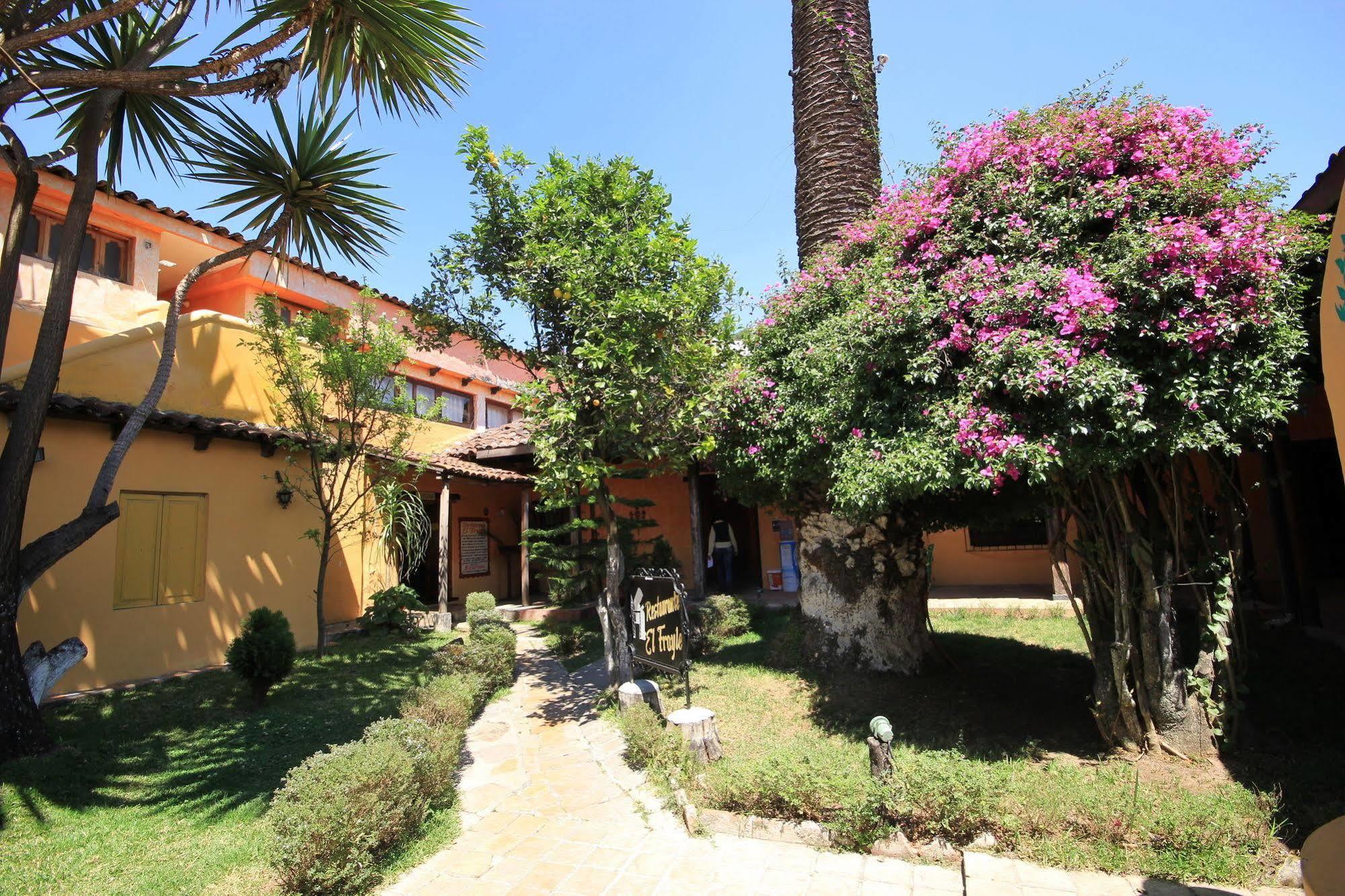 Hotel Plaza Santo Domingo San Cristóbal de Las Casas Exterior foto